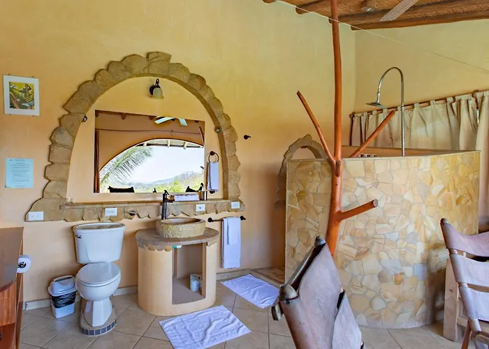 Mango Bed & Breakfast